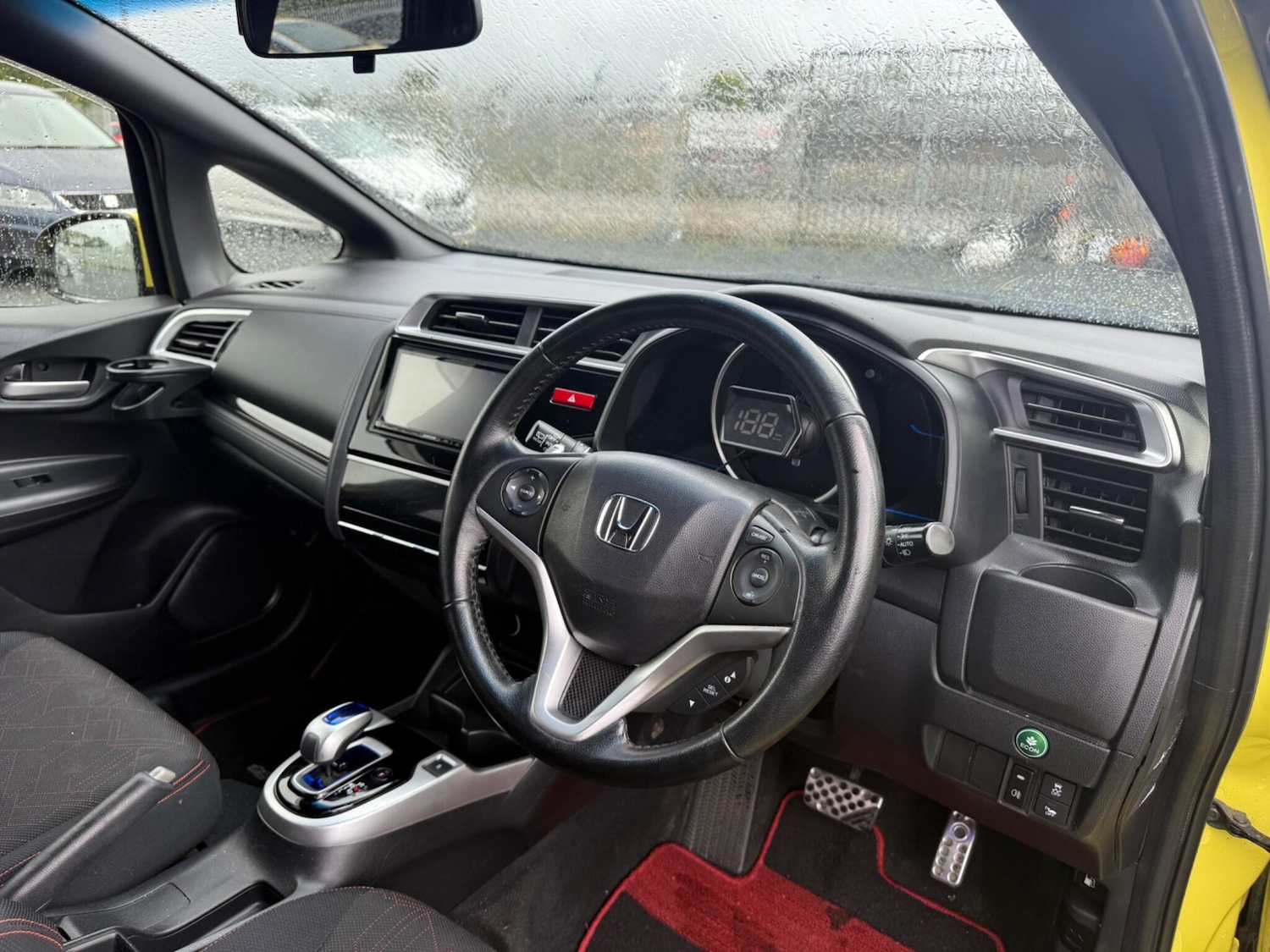 Used Honda Jazz 2024 for sale - 76953850: Photo 9