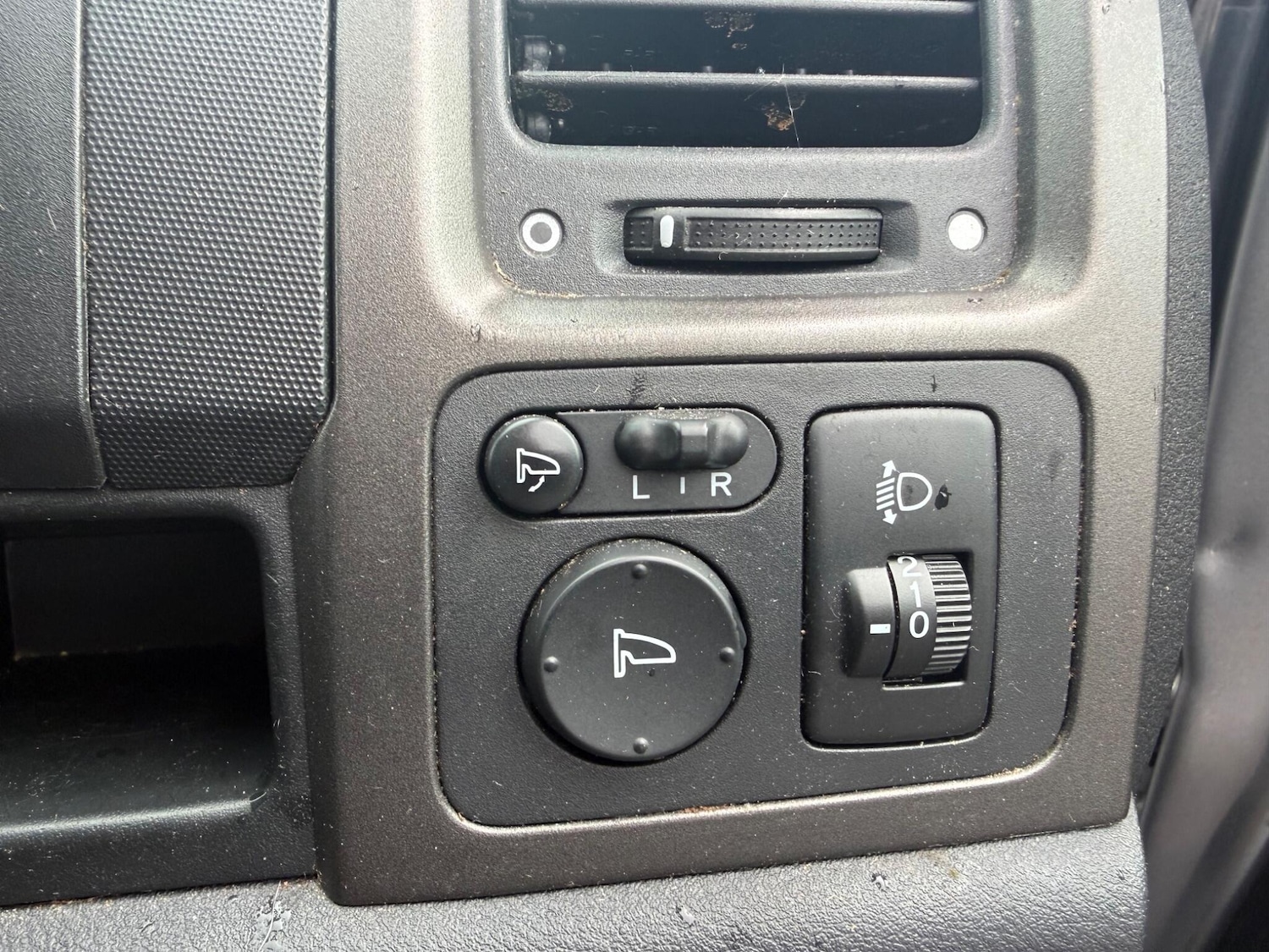 Used Honda CR-V 2010 for sale - 77666016: Photo 17