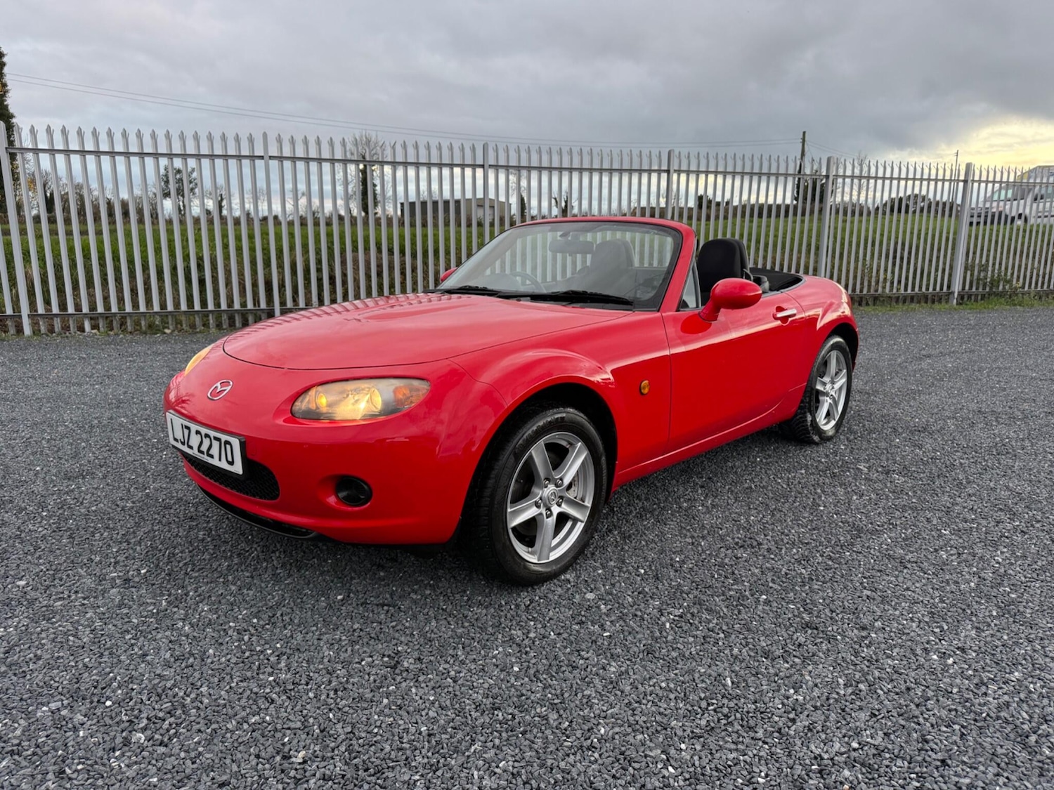 Used Mazda MX-5 2006 for sale - 76953877: Photo 1