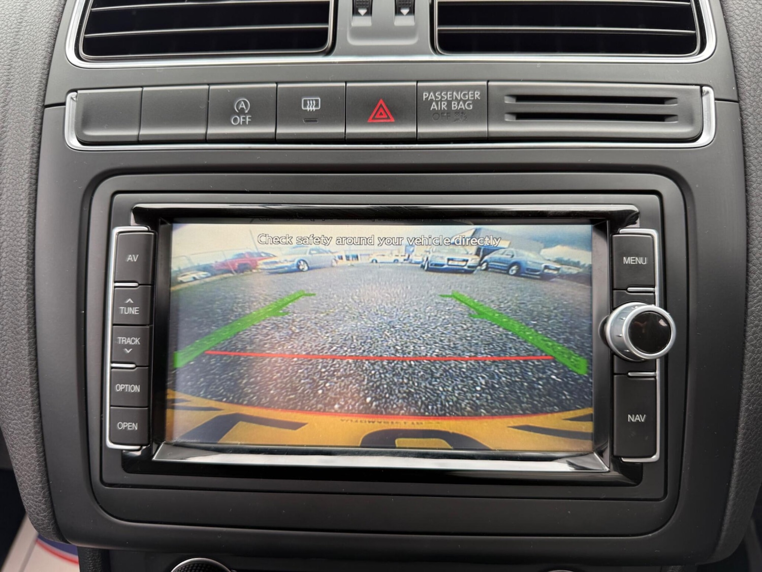 Used Volkswagen Polo 2015 for sale - 76953860: Photo 11