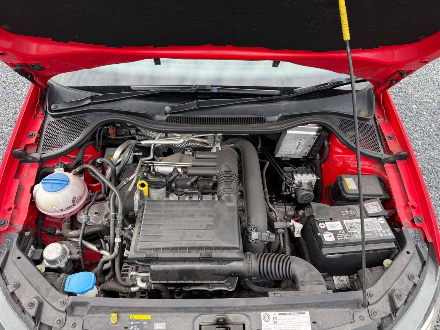 Used Volkswagen Polo 2015 for sale - 76953860: Photo 12