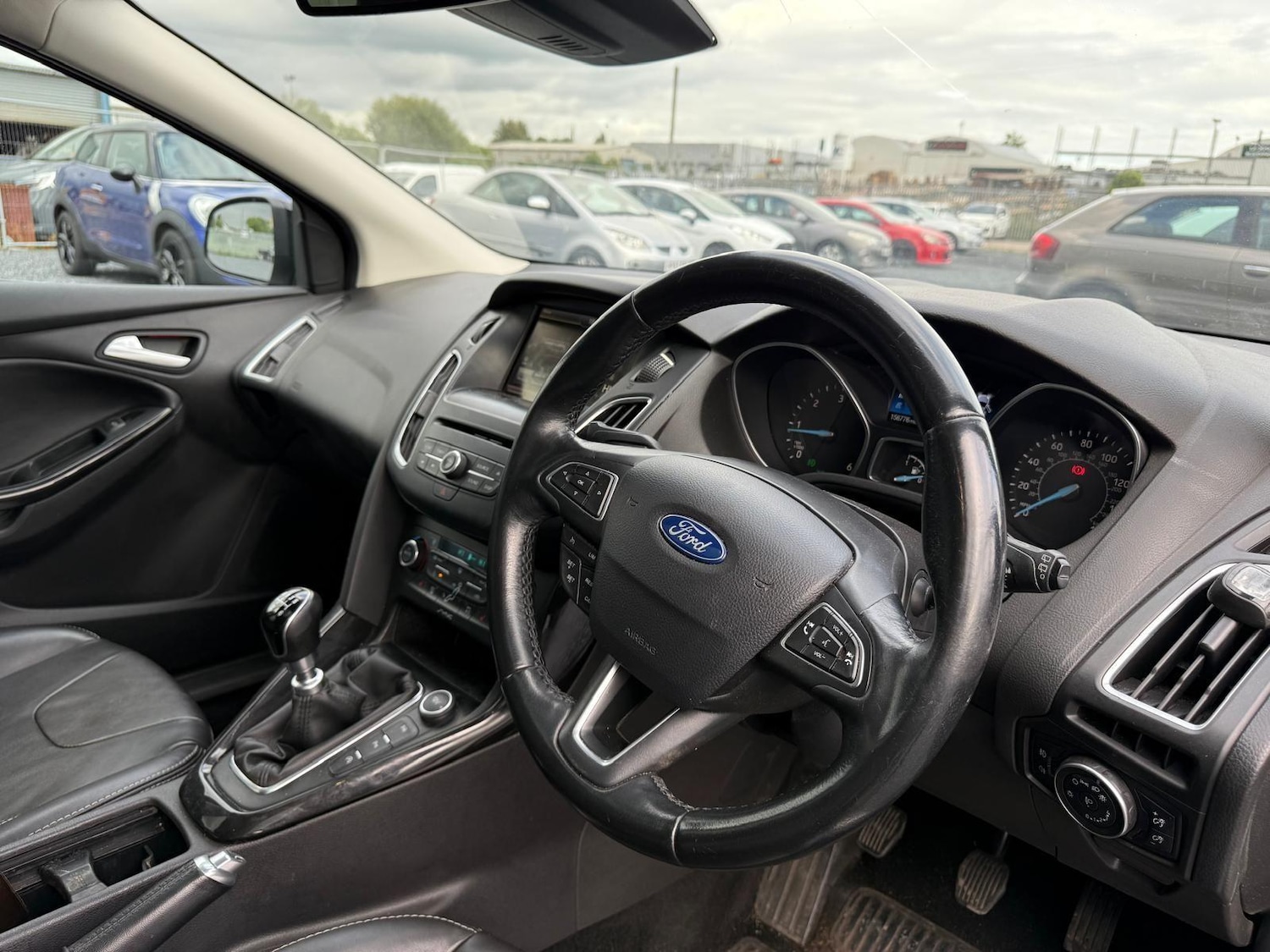 Used Ford Focus 2015 for sale - 76953831: Photo 12