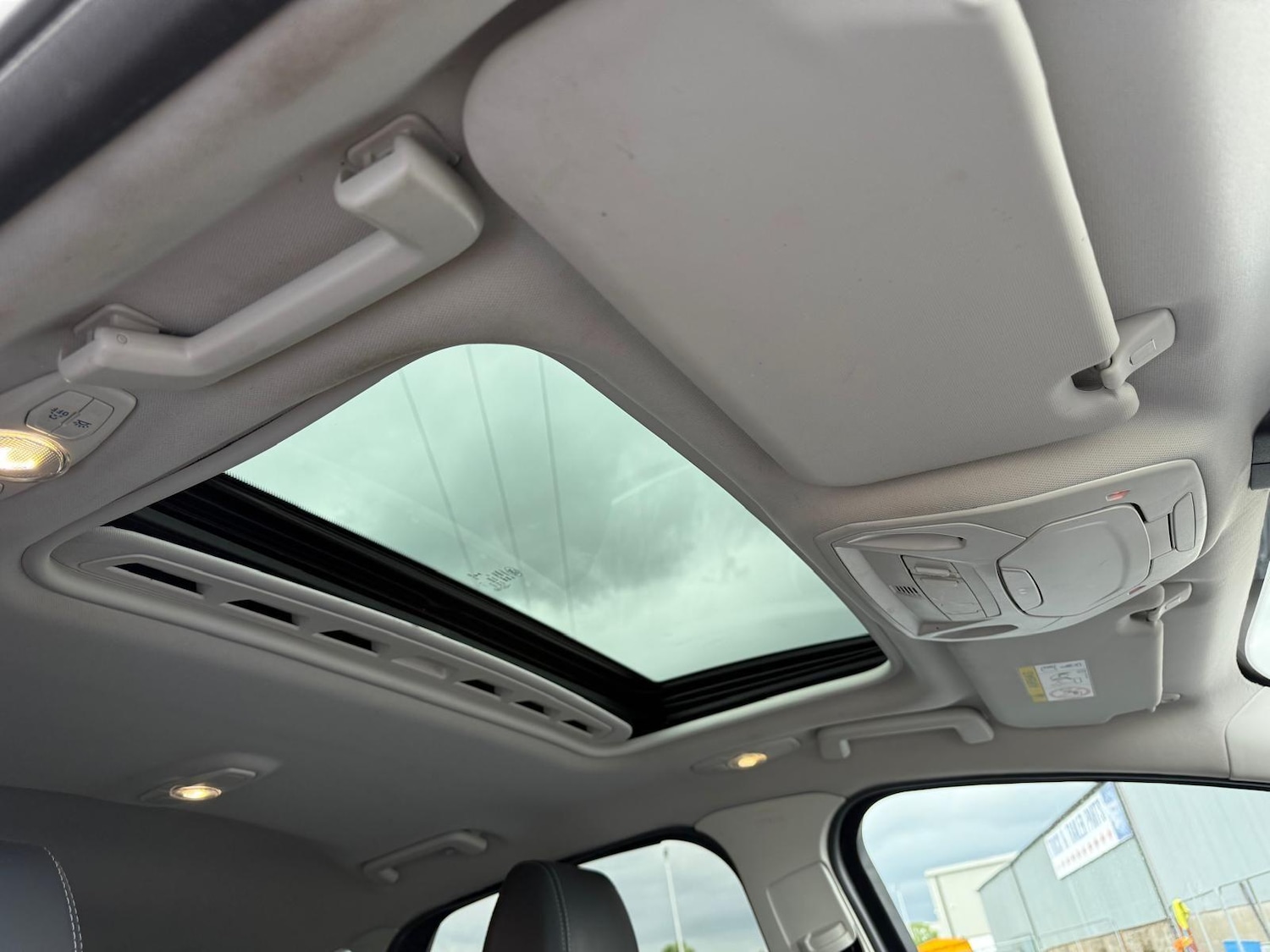 Used Ford Focus 2015 for sale - 76953831: Photo 13