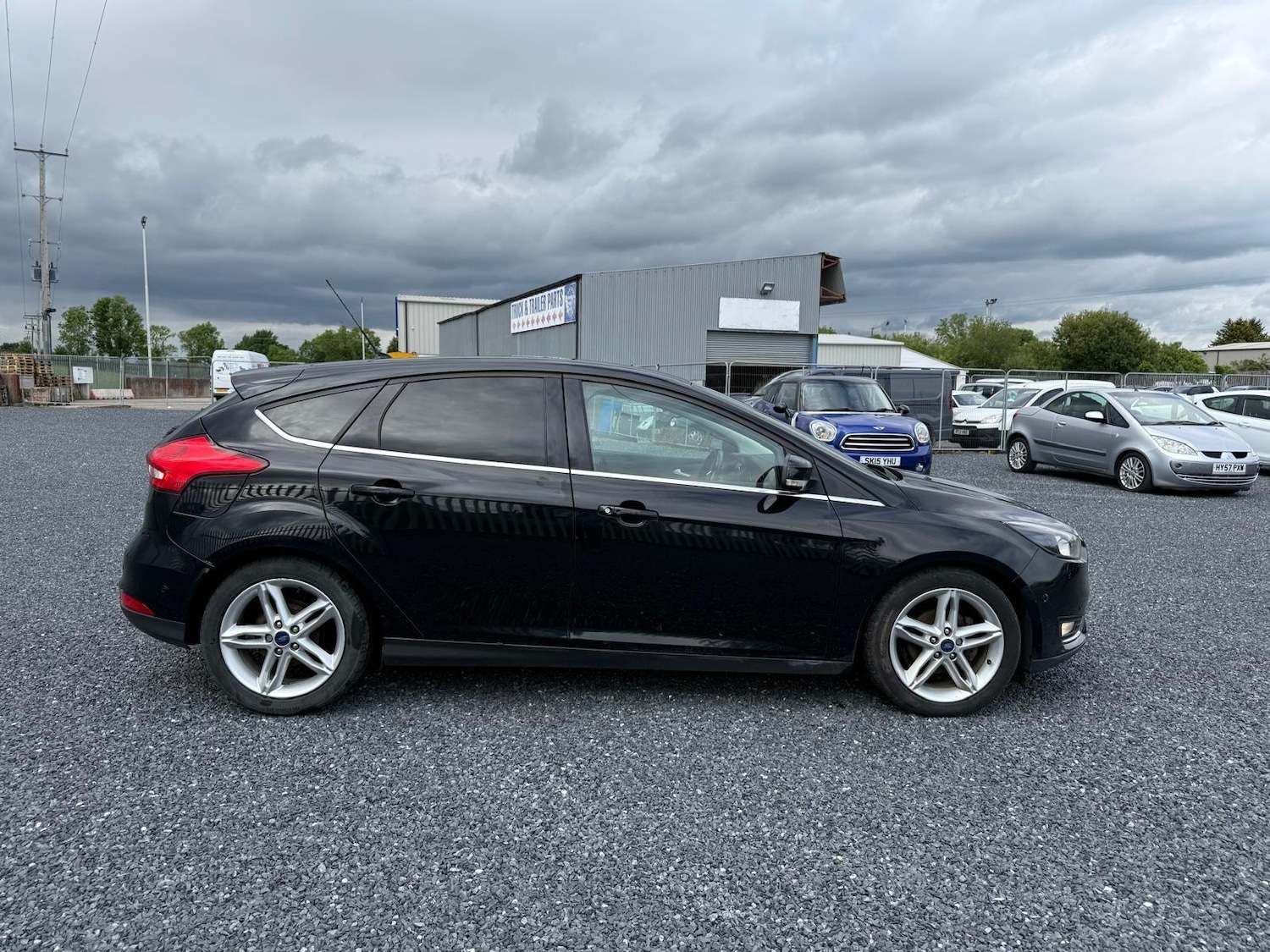 Used Ford Focus 2015 for sale - 76953831: Photo 4