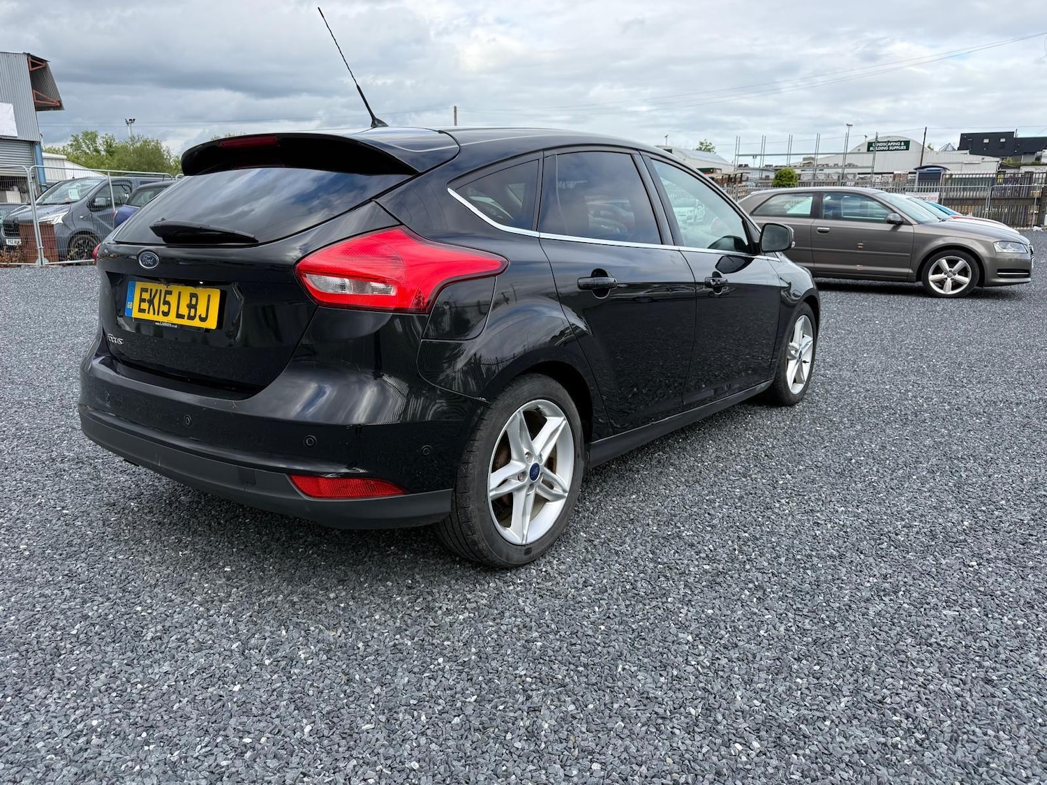 Used Ford Focus 2015 for sale - 76953831: Photo 5