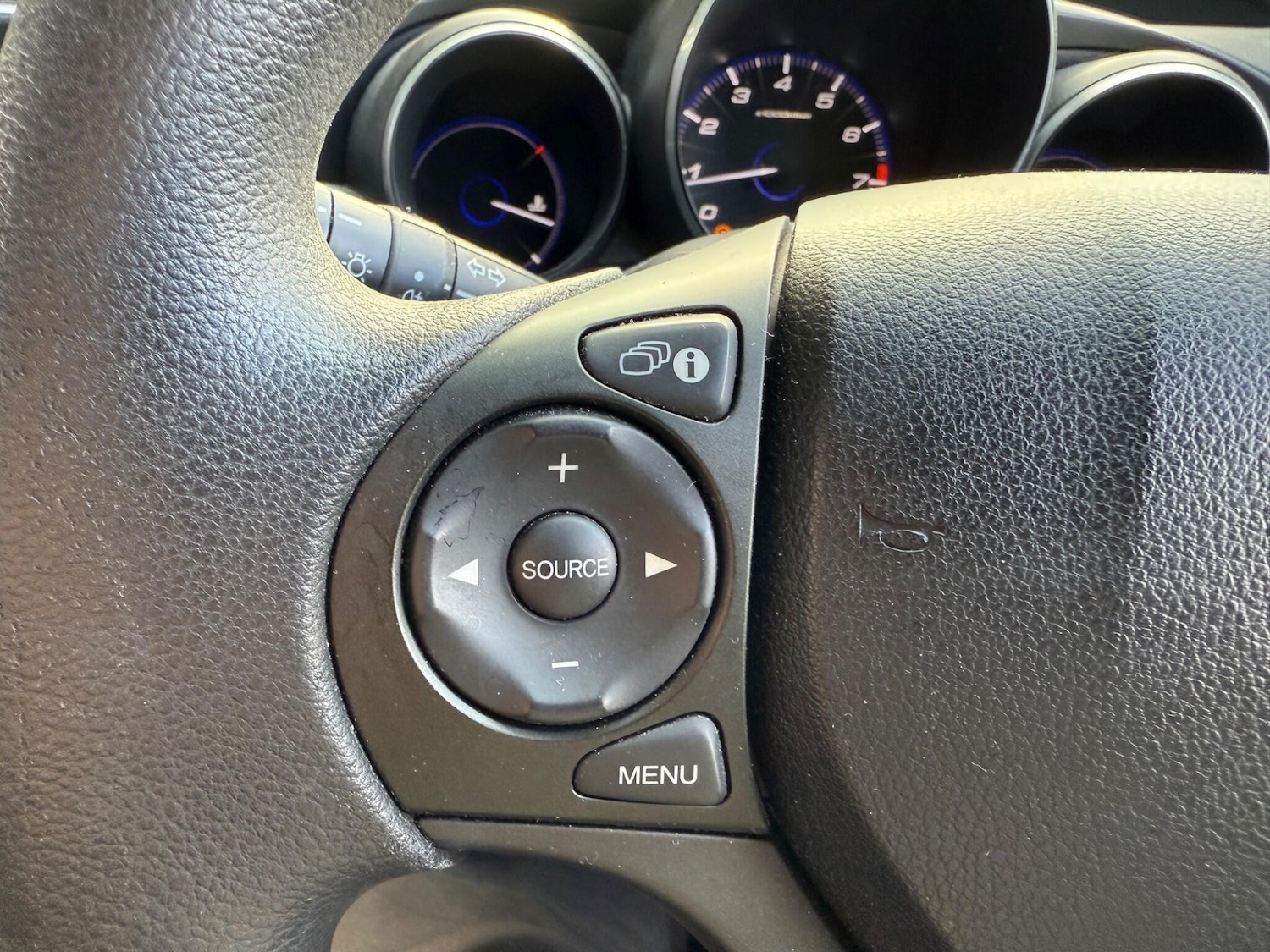 Used Honda Civic 2013 for sale - 77276769: Photo 18