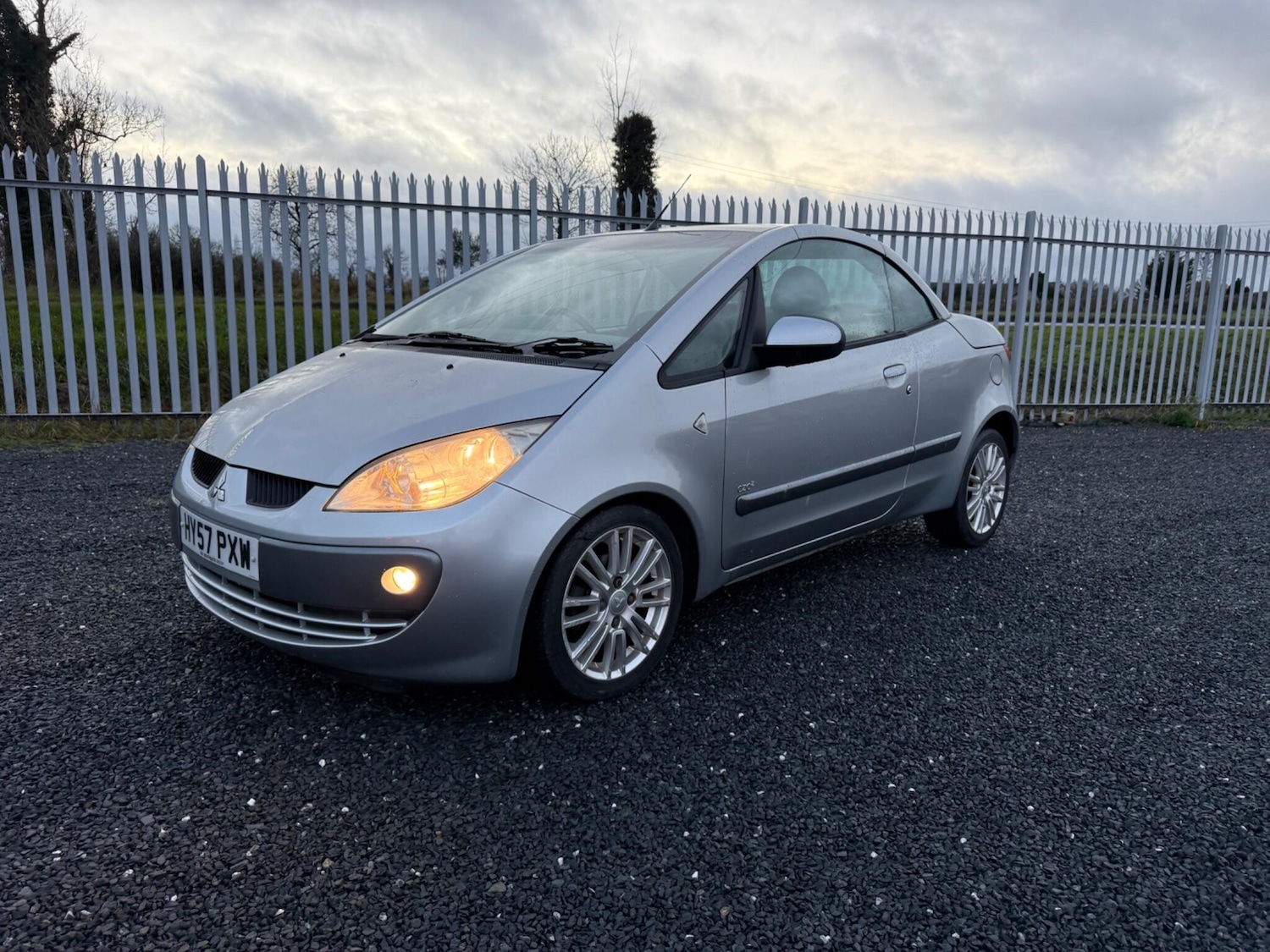 Used Mitsubishi Colt 2007 for sale - 76953898: Photo 3