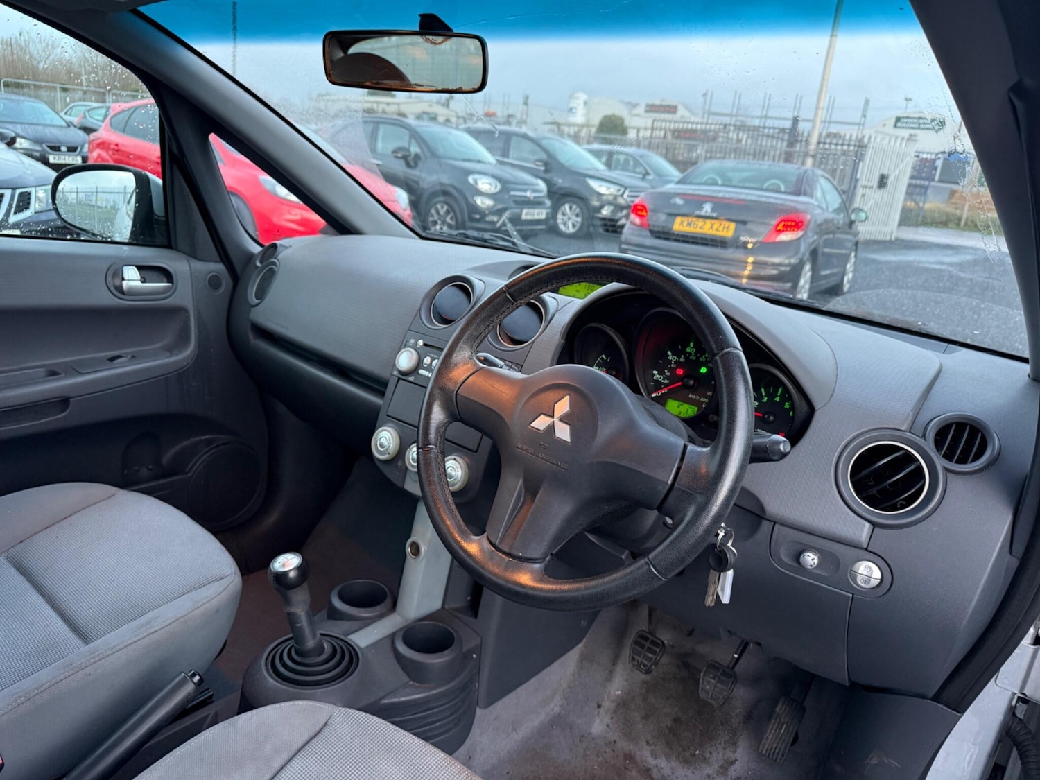 Used Mitsubishi Colt 2007 for sale - 76953898: Photo 9