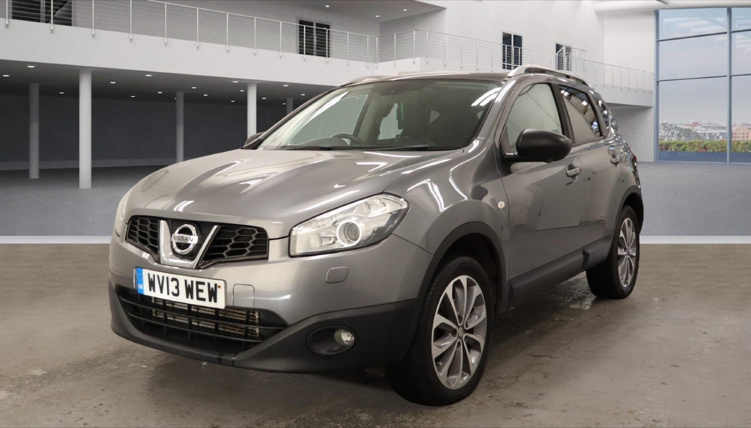 Used Nissan Qashqai 2013 for sale - 77013971: Photo 2