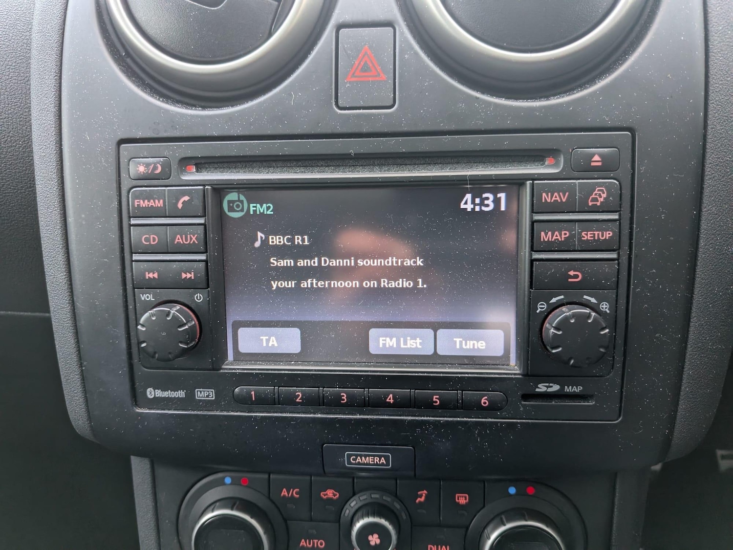 Used Nissan Qashqai 2012 for sale - 76953881: Photo 13