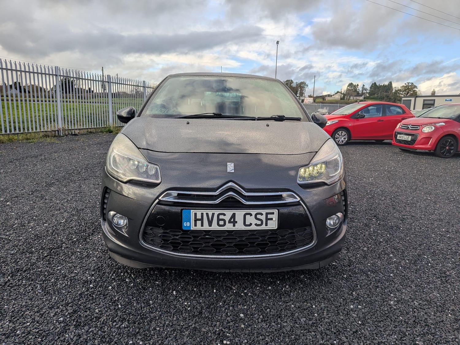 Used Citroen DS3 2014 for sale - 76953880: Photo 2