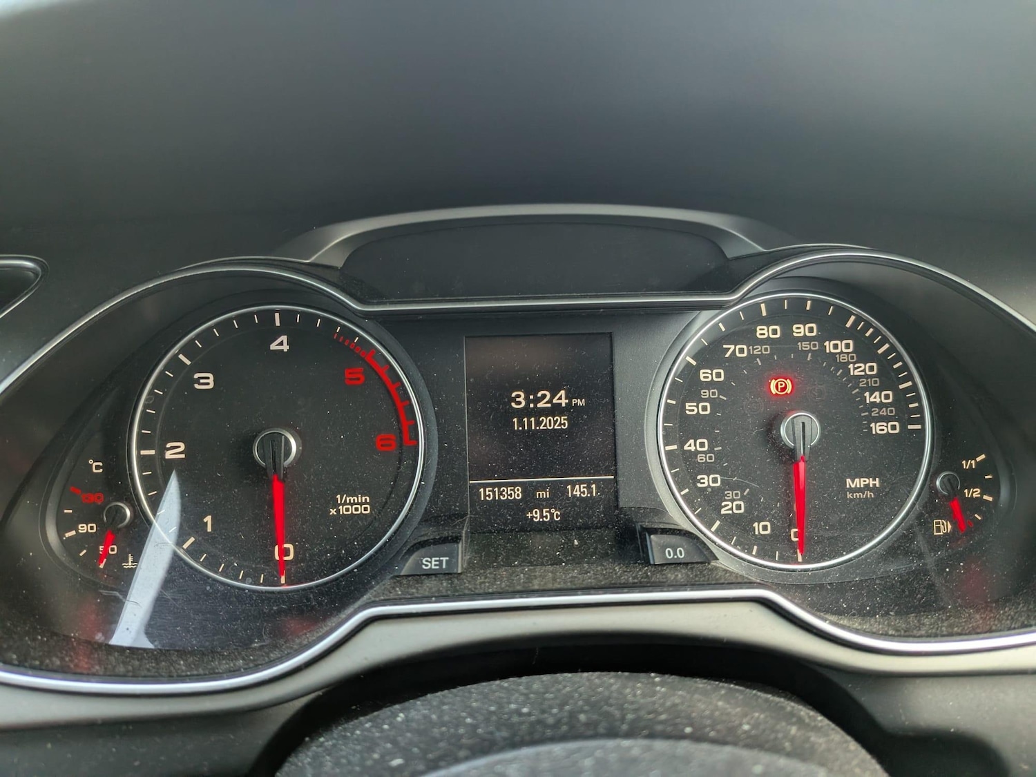 Used Audi A4 2013 for sale - 76953869: Photo 13