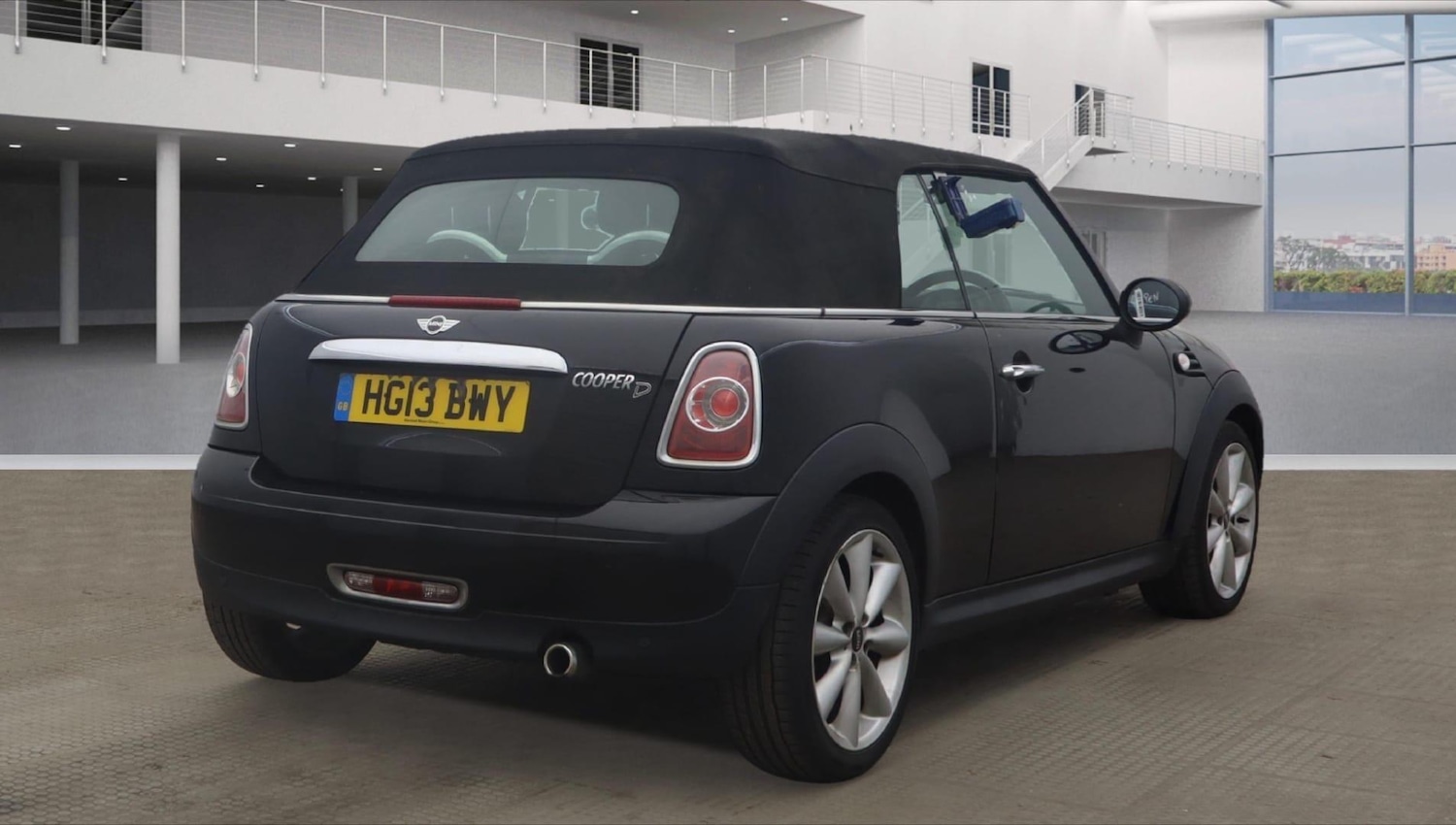 Used MINI Convertible 2013 for sale - 77013975: Photo 5