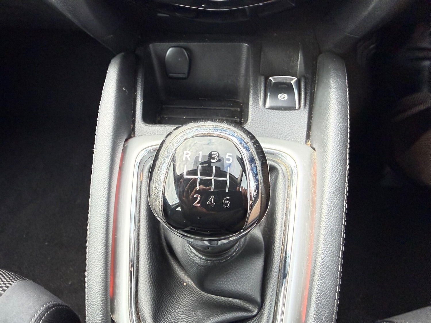 Used Nissan Qashqai 2015 for sale - 77539924: Photo 14