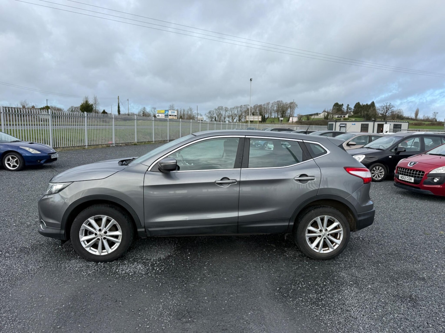 Used Nissan Qashqai 2015 for sale - 77539924: Photo 4
