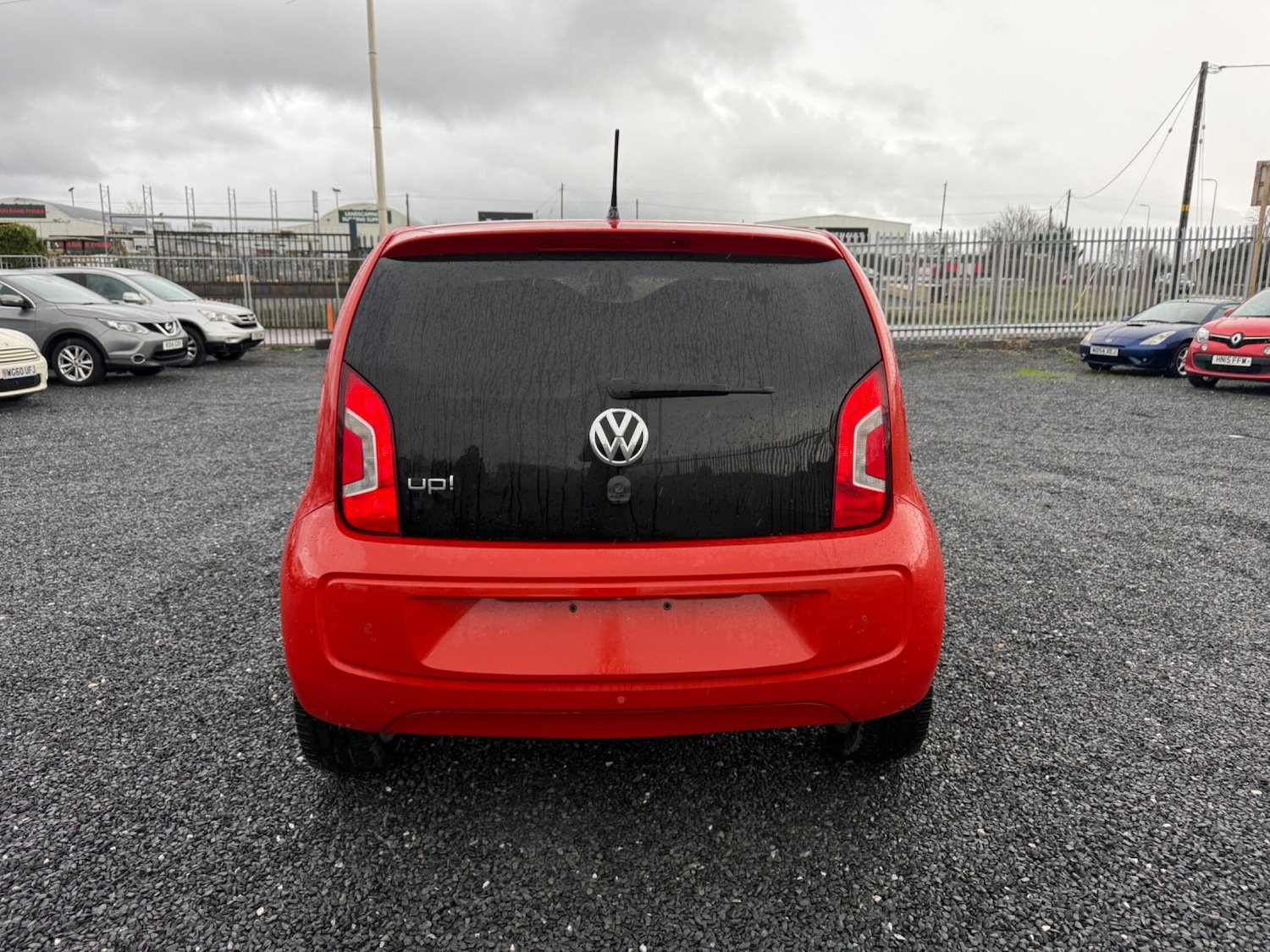Used Volkswagen up! 2015 for sale - 77679775: Photo 6