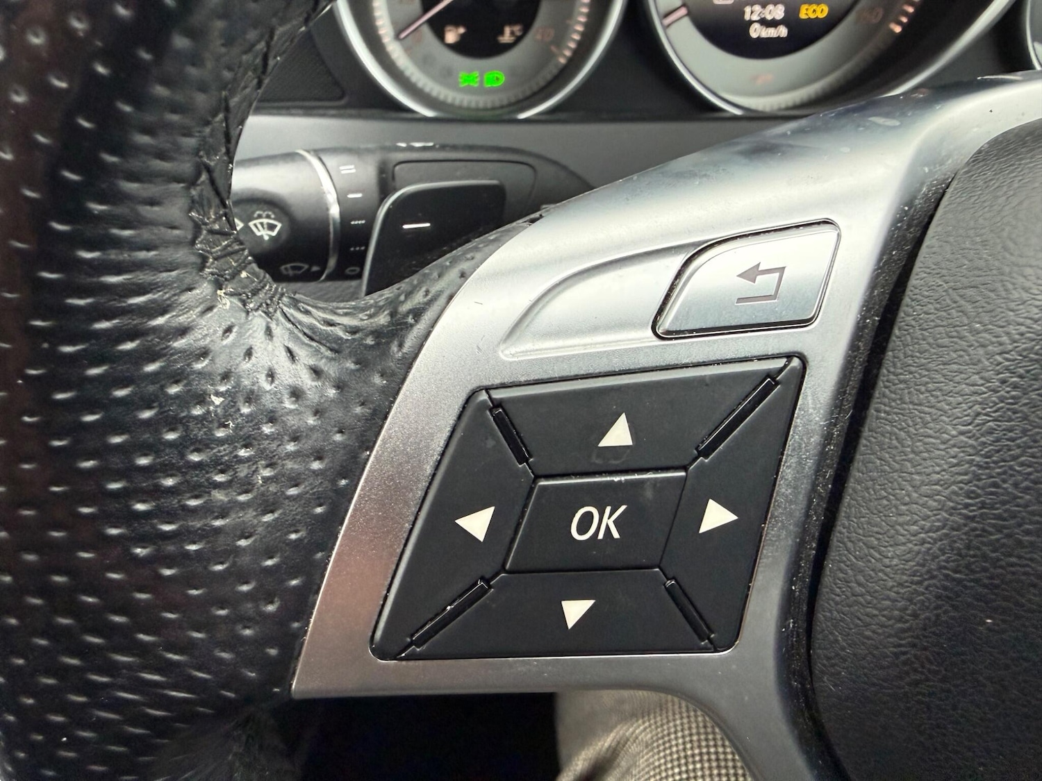 Used Mercedes-Benz C Class 2013 for sale - 77457923: Photo 18