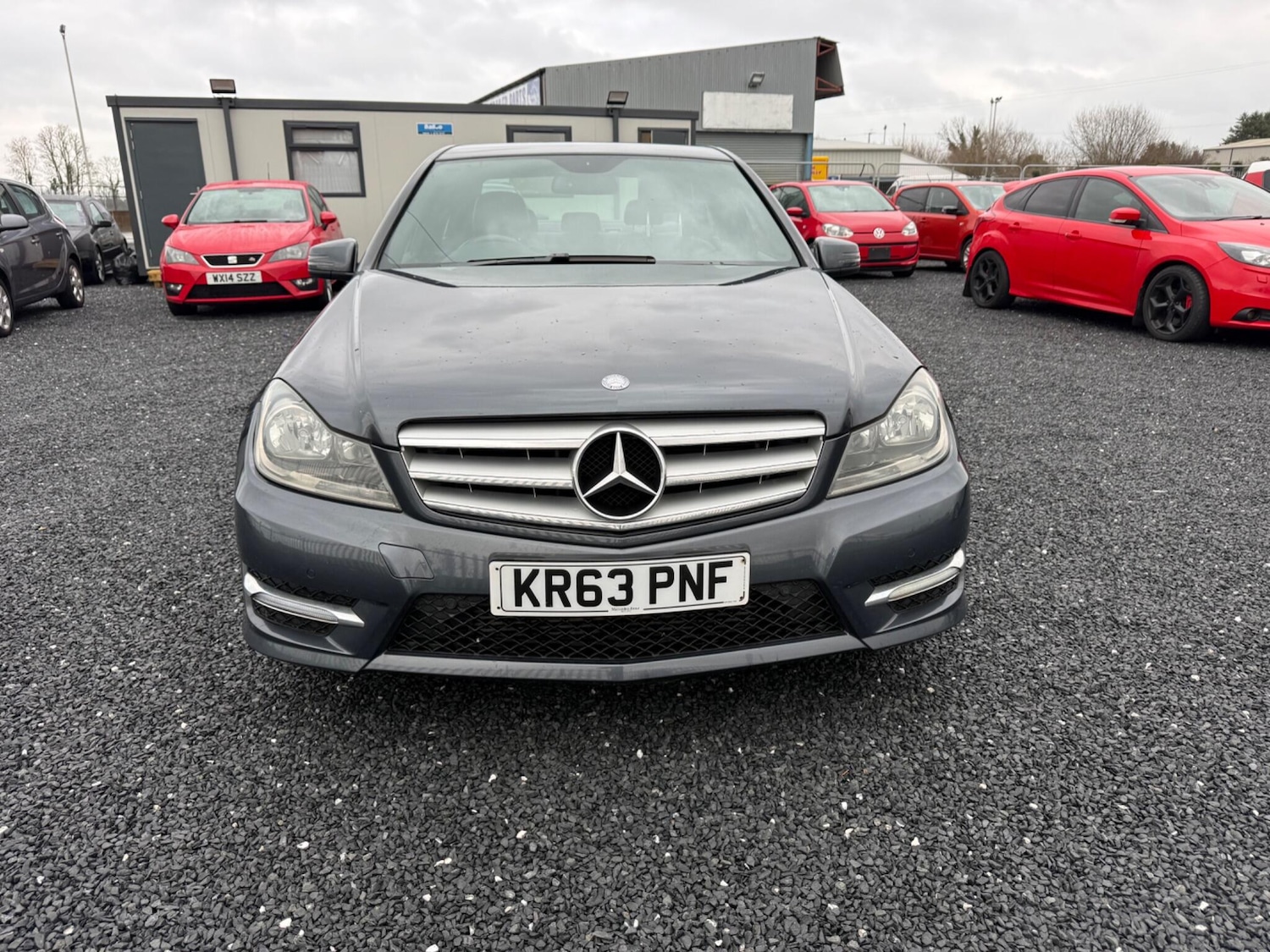 Used Mercedes-Benz C Class 2013 for sale - 77457923: Photo 2