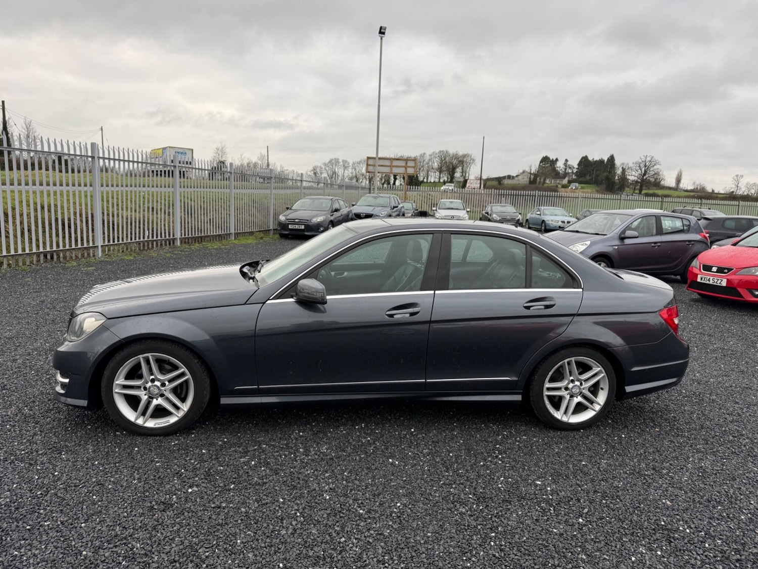 Used Mercedes-Benz C Class 2013 for sale - 77457923: Photo 4