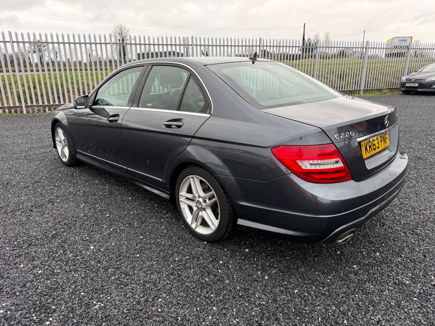 Used Mercedes-Benz C Class 2013 for sale - 77457923: Photo 5