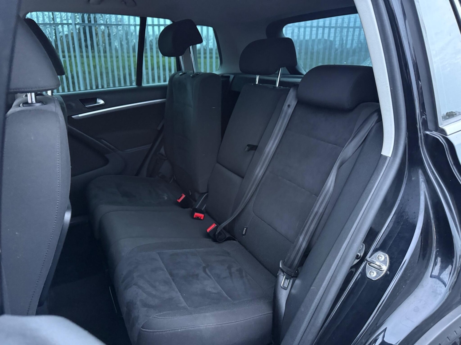 Used Volkswagen Tiguan 2015 for sale - 76953879: Photo 12