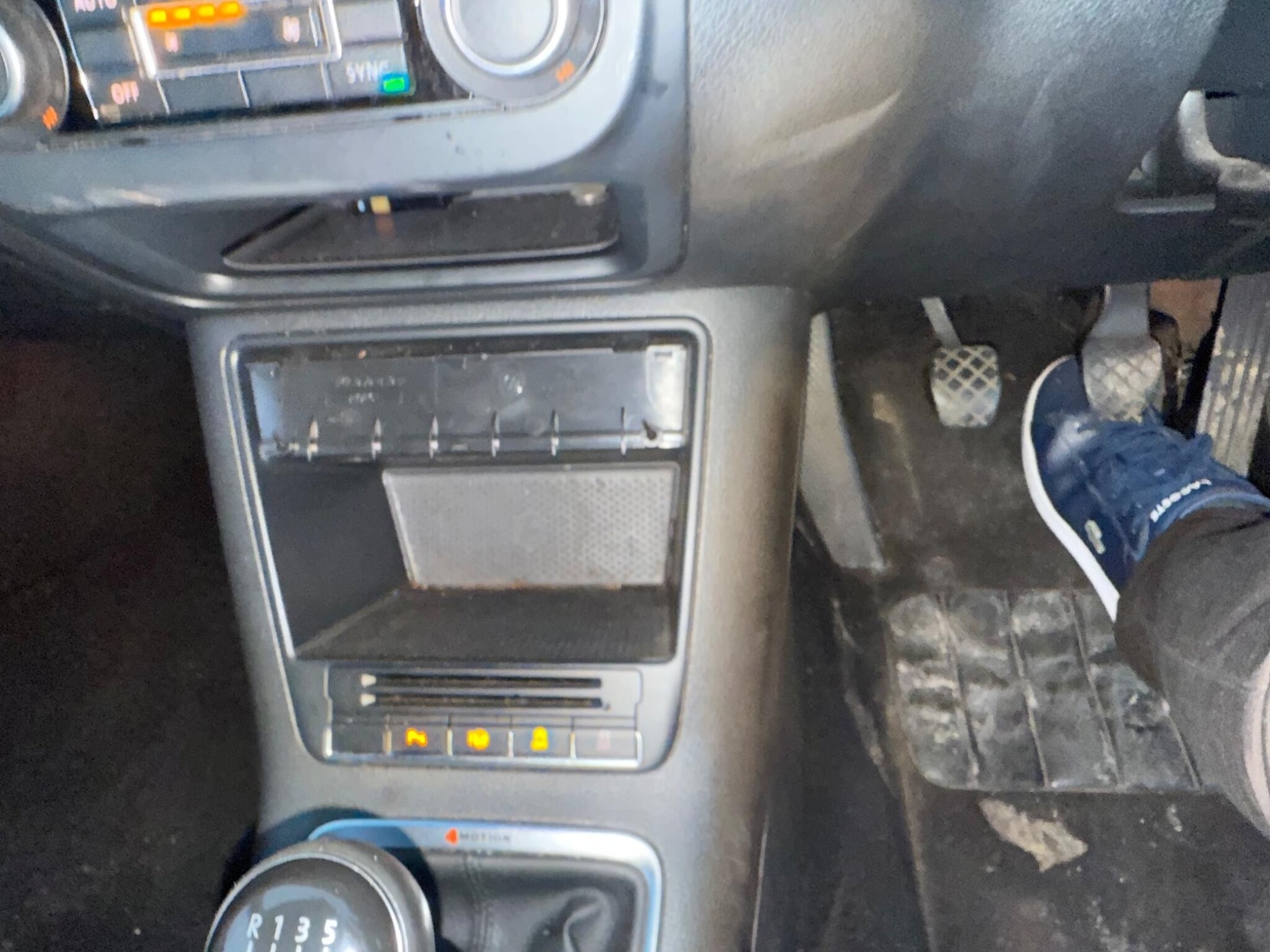 Used Volkswagen Tiguan 2015 for sale - 76953879: Photo 15