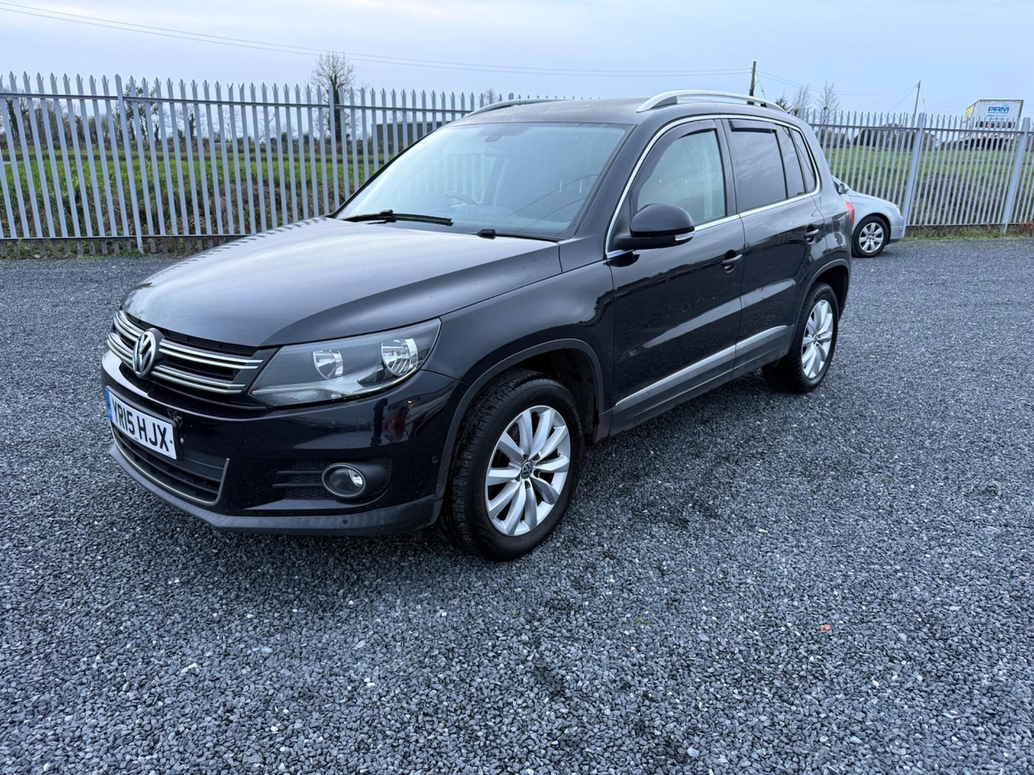 Used Volkswagen Tiguan 2015 for sale - 76953879: Photo 3