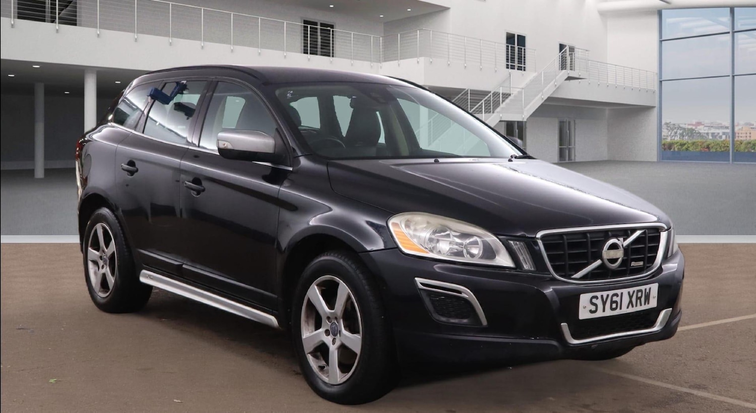 Used Volvo XC60 2011 for sale - 77276781: Photo 2