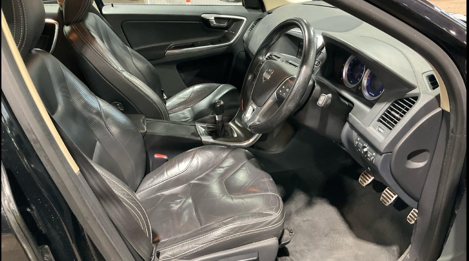 Used Volvo XC60 2011 for sale - 77276781: Photo 7