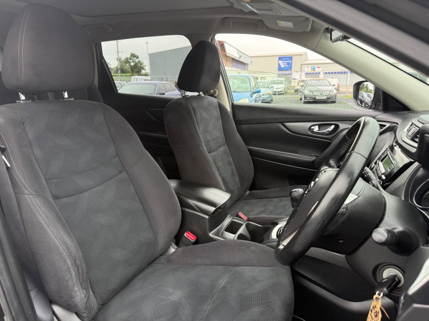 Used Nissan X-Trail 2015 for sale - 76953844: Photo 10