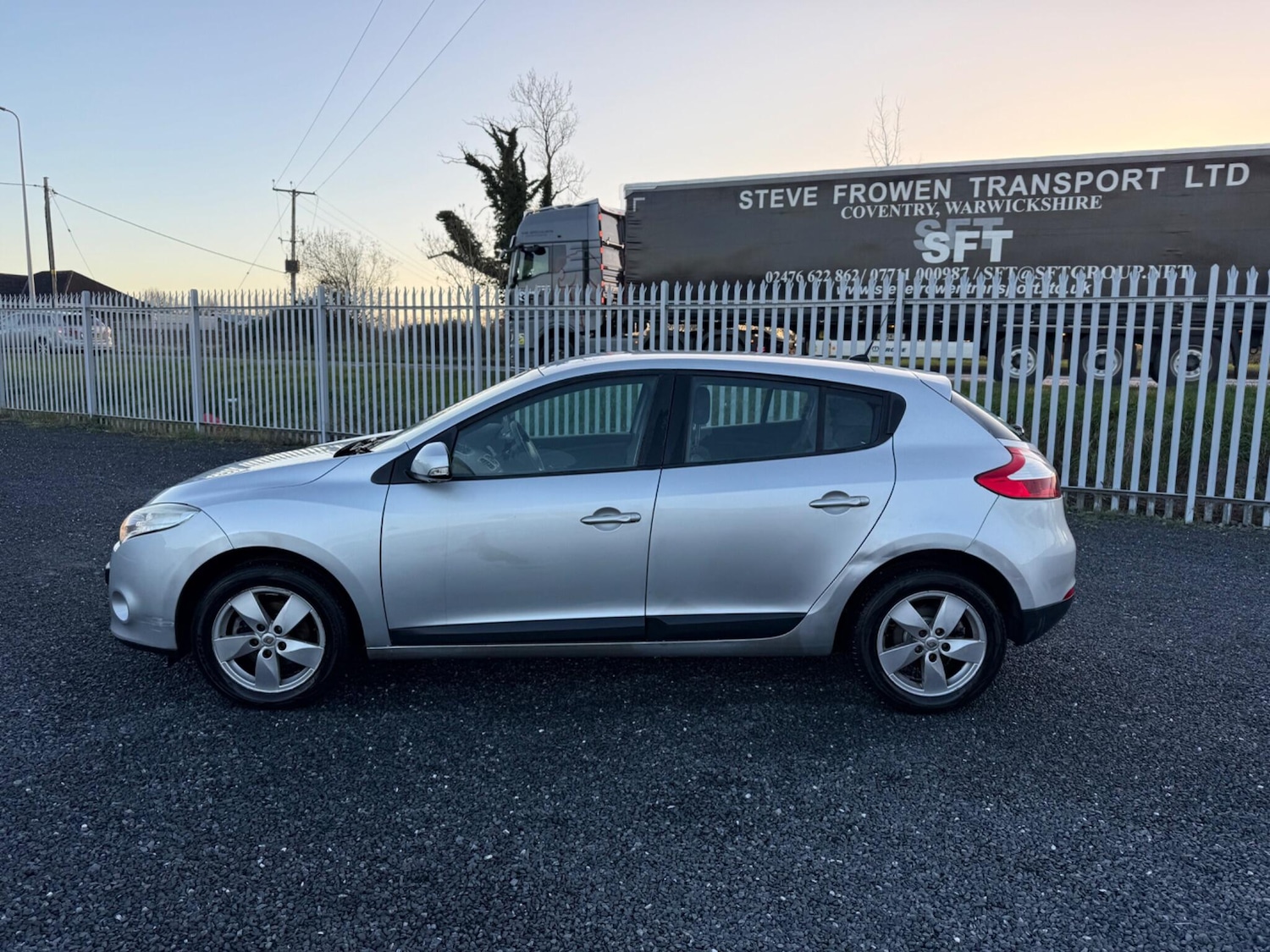 Used Renault Megane 2010 for sale - 76953897: Photo 6