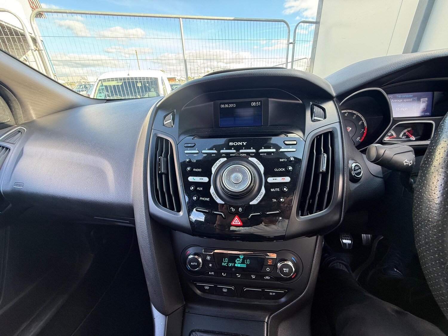 Used Ford Focus 2013 for sale - 76953870: Photo 16