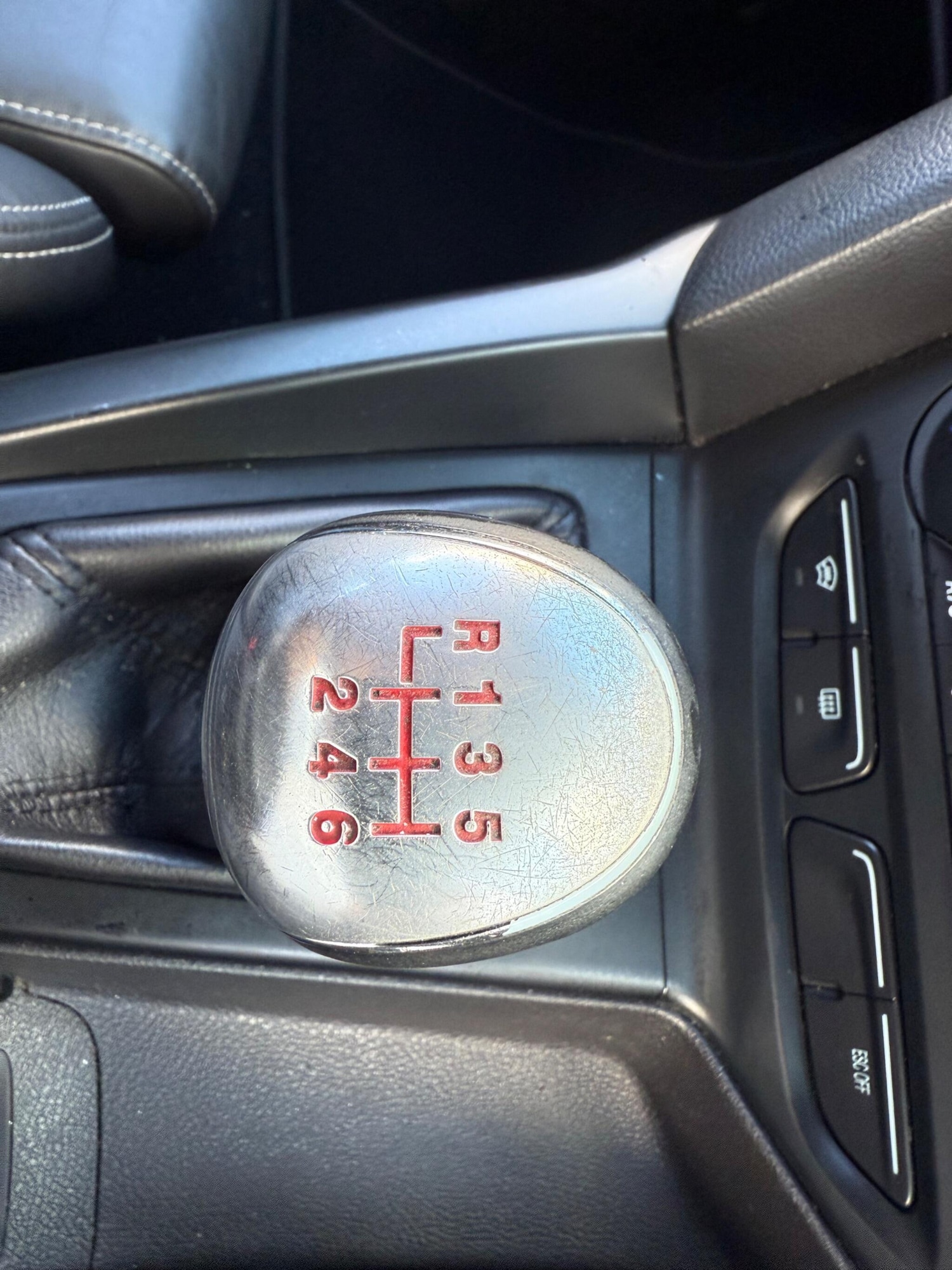 Used Ford Focus 2013 for sale - 76953870: Photo 17