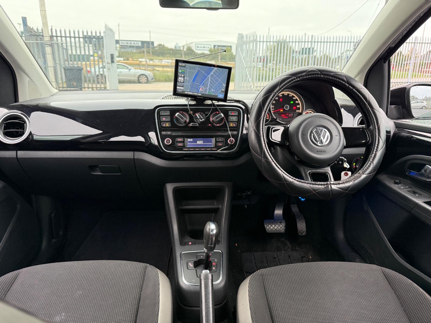 Used Volkswagen up! 2025 for sale - 76953874: Photo 12