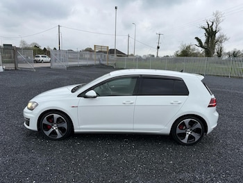 Used Volkswagen Golf 2014 for sale - 75632548: Photo