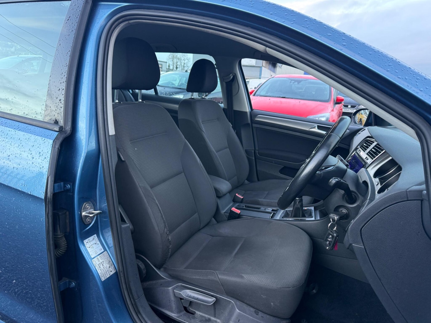 Used Volkswagen Golf 2014 for sale - 76953890: Photo 10