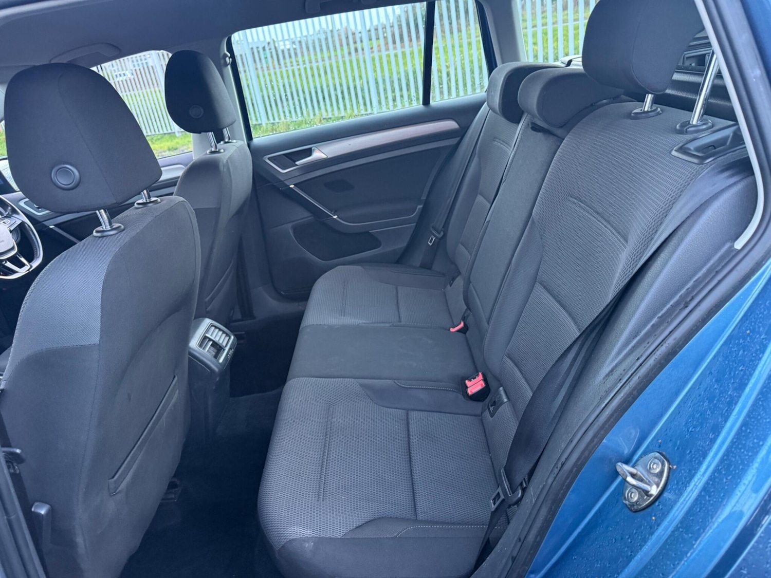 Used Volkswagen Golf 2014 for sale - 76953890: Photo 12