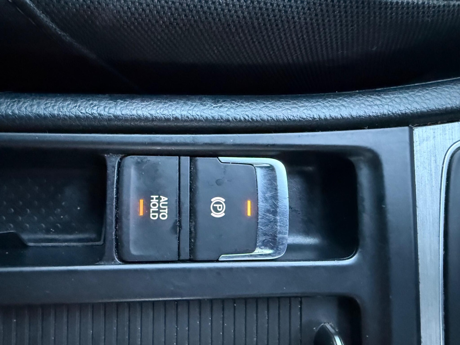 Used Volkswagen Golf 2014 for sale - 76953890: Photo 21