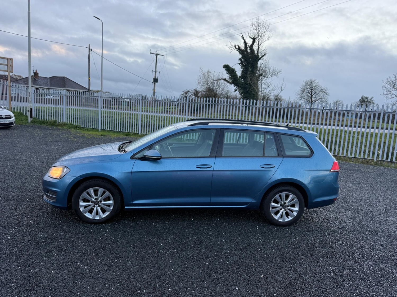 Used Volkswagen Golf 2014 for sale - 76953890: Photo 4