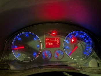 Used Volkswagen Golf 2009 for sale - 77276775: Photo