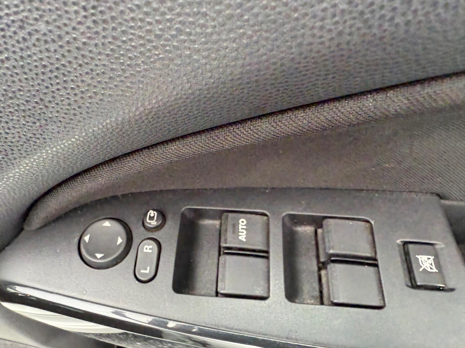 Used Mazda Mazda2 2015 for sale - 77276776: Photo 14