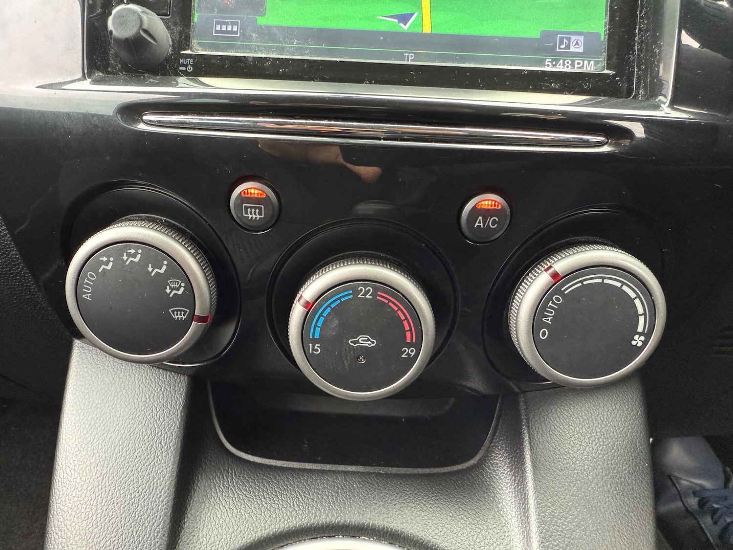 Used Mazda Mazda2 2015 for sale - 77276776: Photo 16