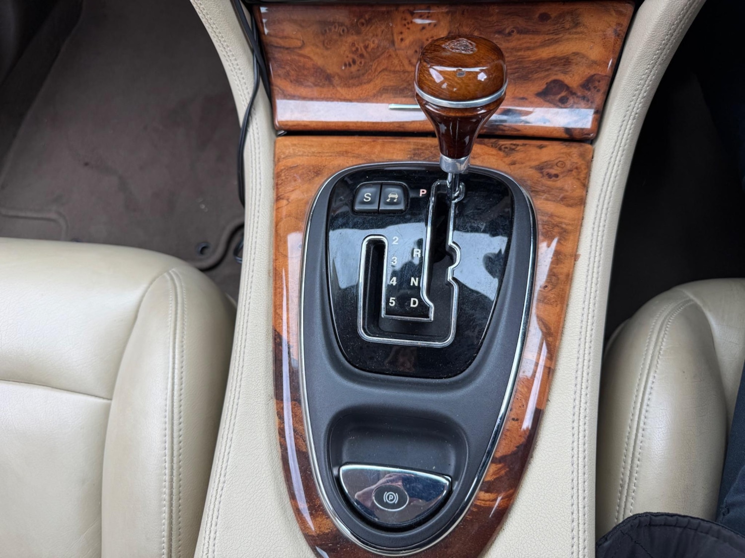 Used Jaguar XJ 2005 for sale - 76953841: Photo 14