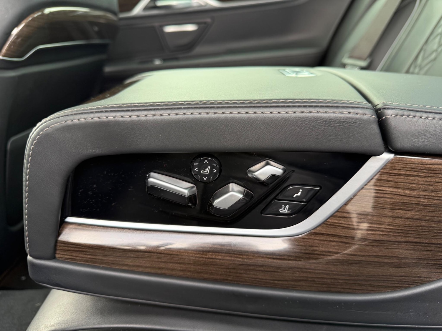 Used BMW 7 Series 2018 for sale - 76953829: Photo 16