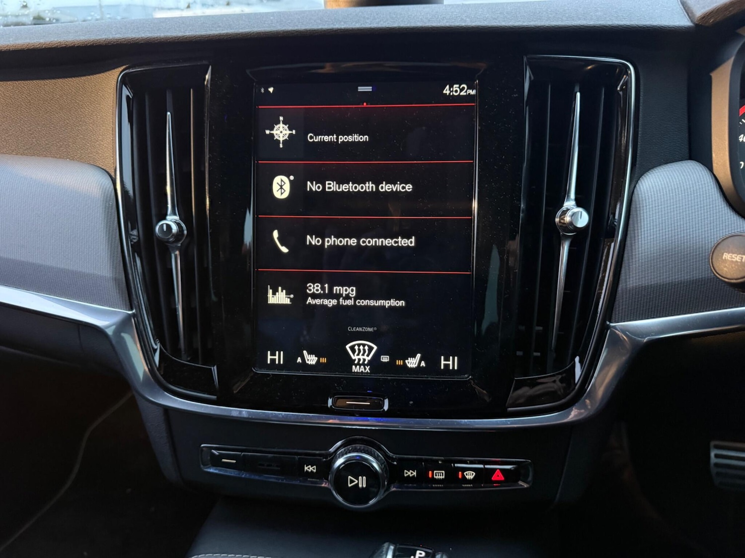 Used Volvo S90 2017 for sale - 77460412: Photo 15