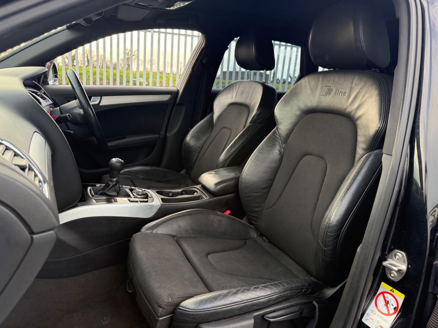 Used Audi A4 2011 for sale - 77013969: Photo 10