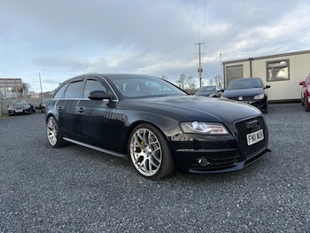 Used Audi A4 2011 for sale - 77013969: Photo