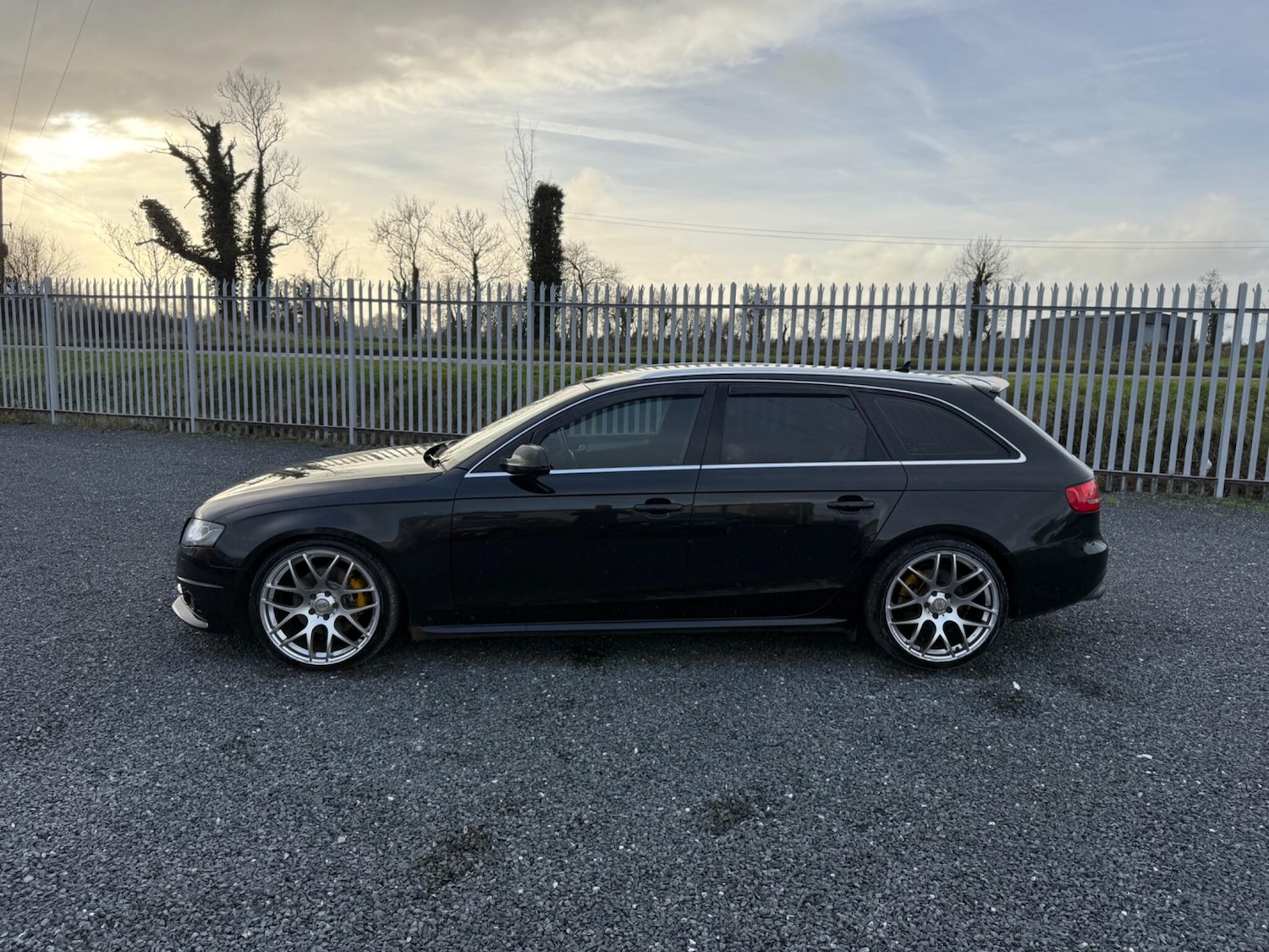 Used Audi A4 2011 for sale - 77013969: Photo 5