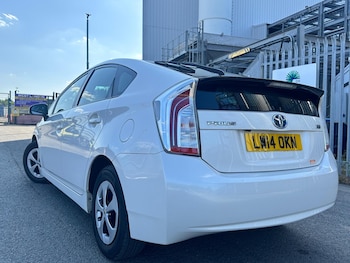 Used Toyota Prius 2014 for sale - 76953885: Photo