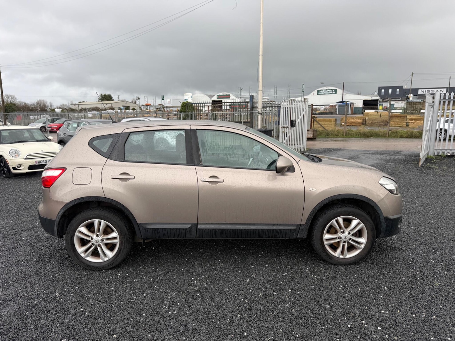 Used Nissan Qashqai 2011 for sale - 77413978: Photo 9
